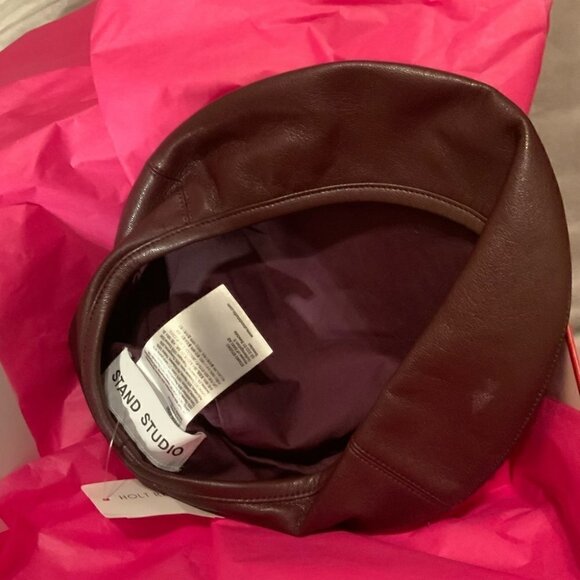 Stand Studio Nwt Freida Faux Leather Beret in Burgundy - Picture 6 of 8